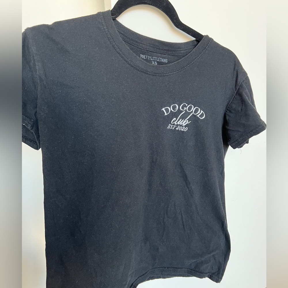 Cute T-shirt (do good club)